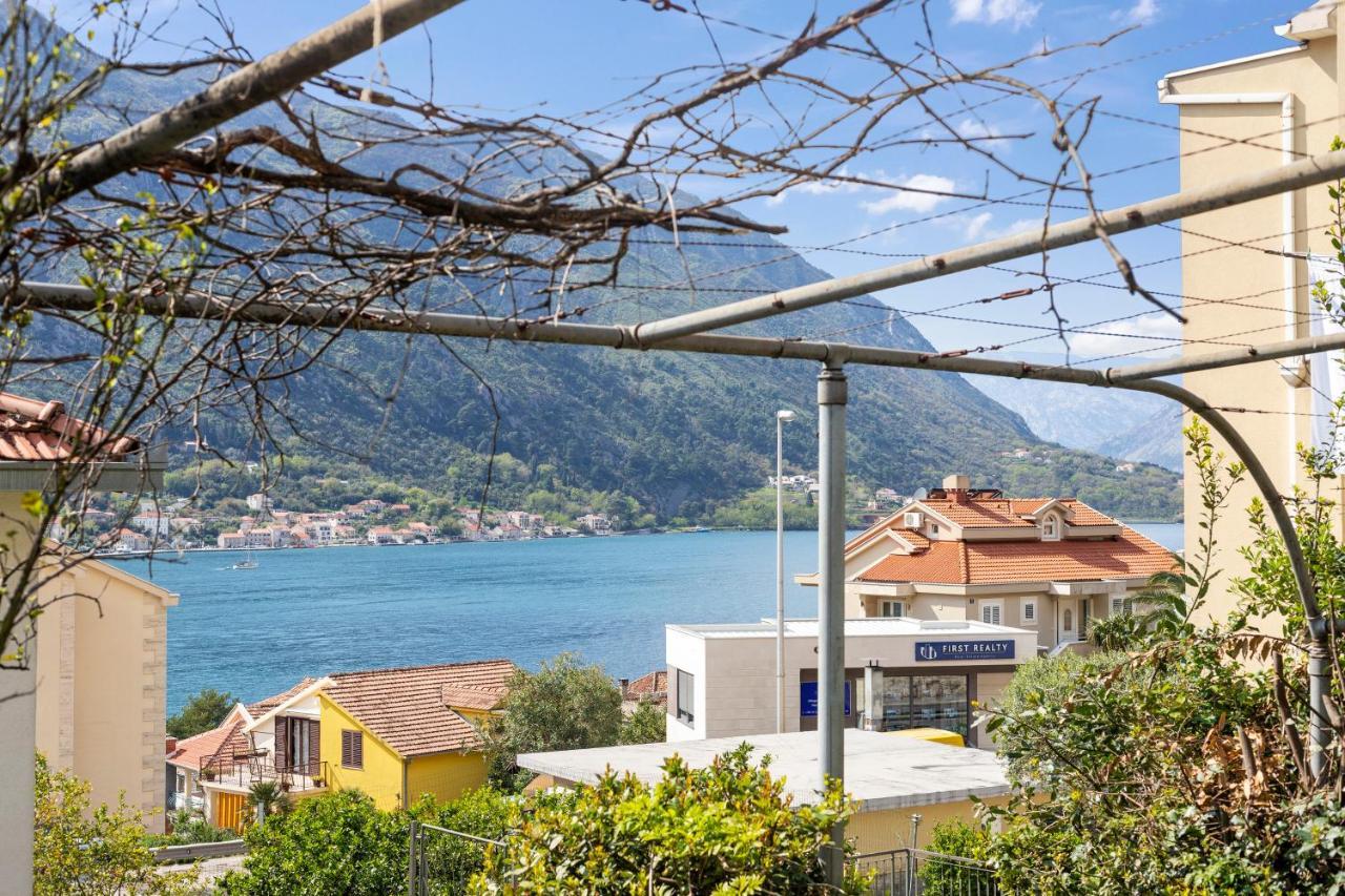 Apartments Casa Mia Kotor Exteriör bild